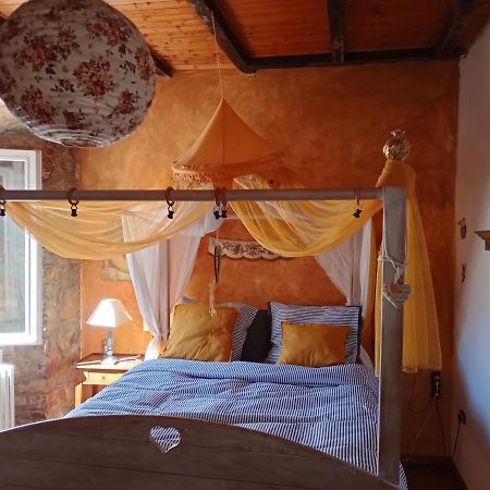 Morelli House Hostal Montalbo Exterior foto