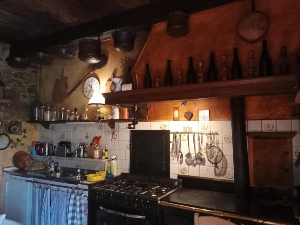 Morelli House Hostal Montalbo Exterior foto