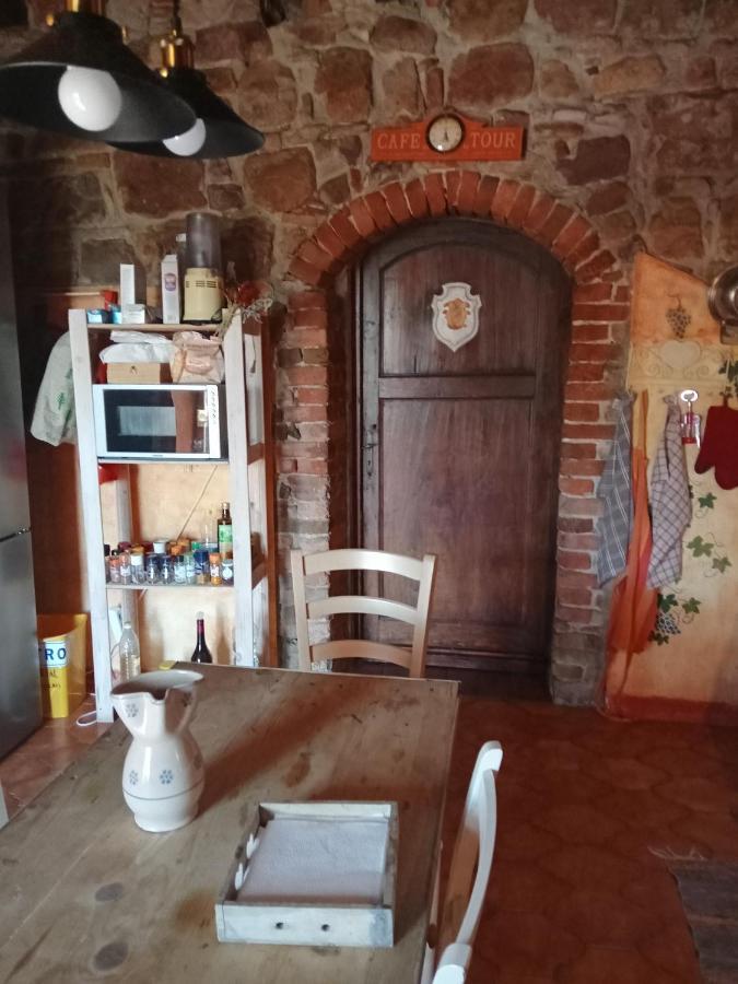 Morelli House Hostal Montalbo Exterior foto