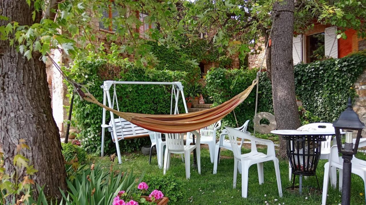 Morelli House Hostal Montalbo Exterior foto