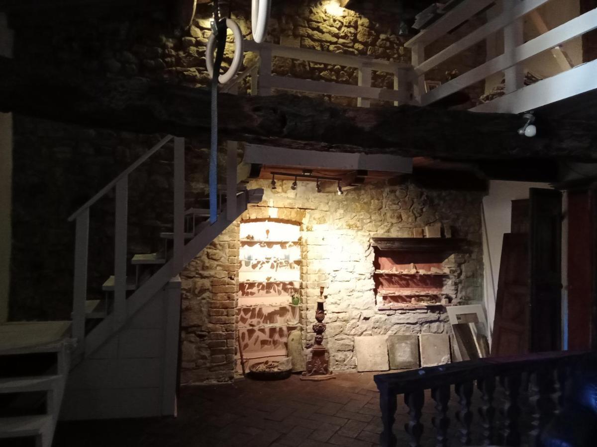 Morelli House Hostal Montalbo Exterior foto
